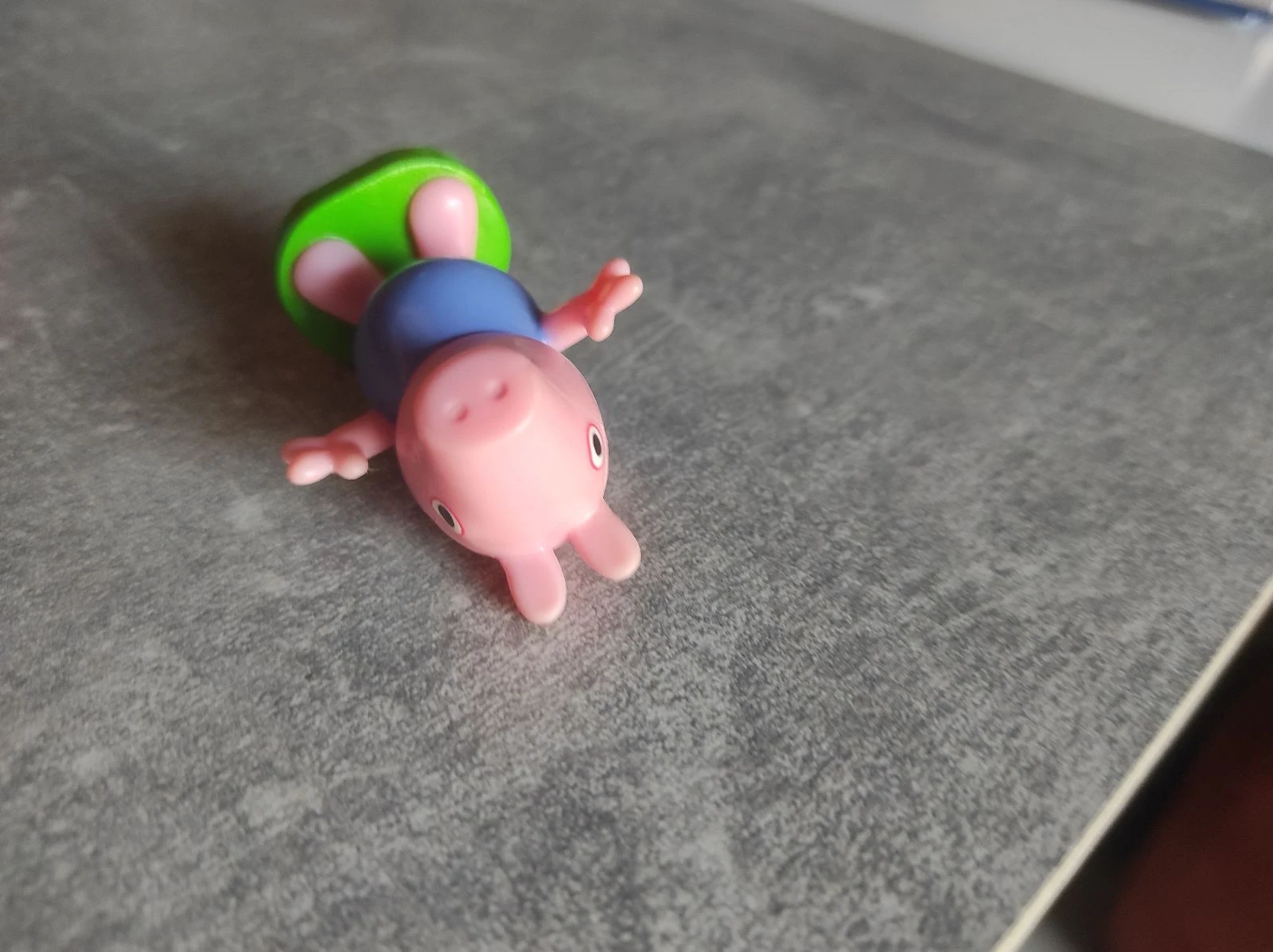 George pig avec sceau de dinosaure – photo 6